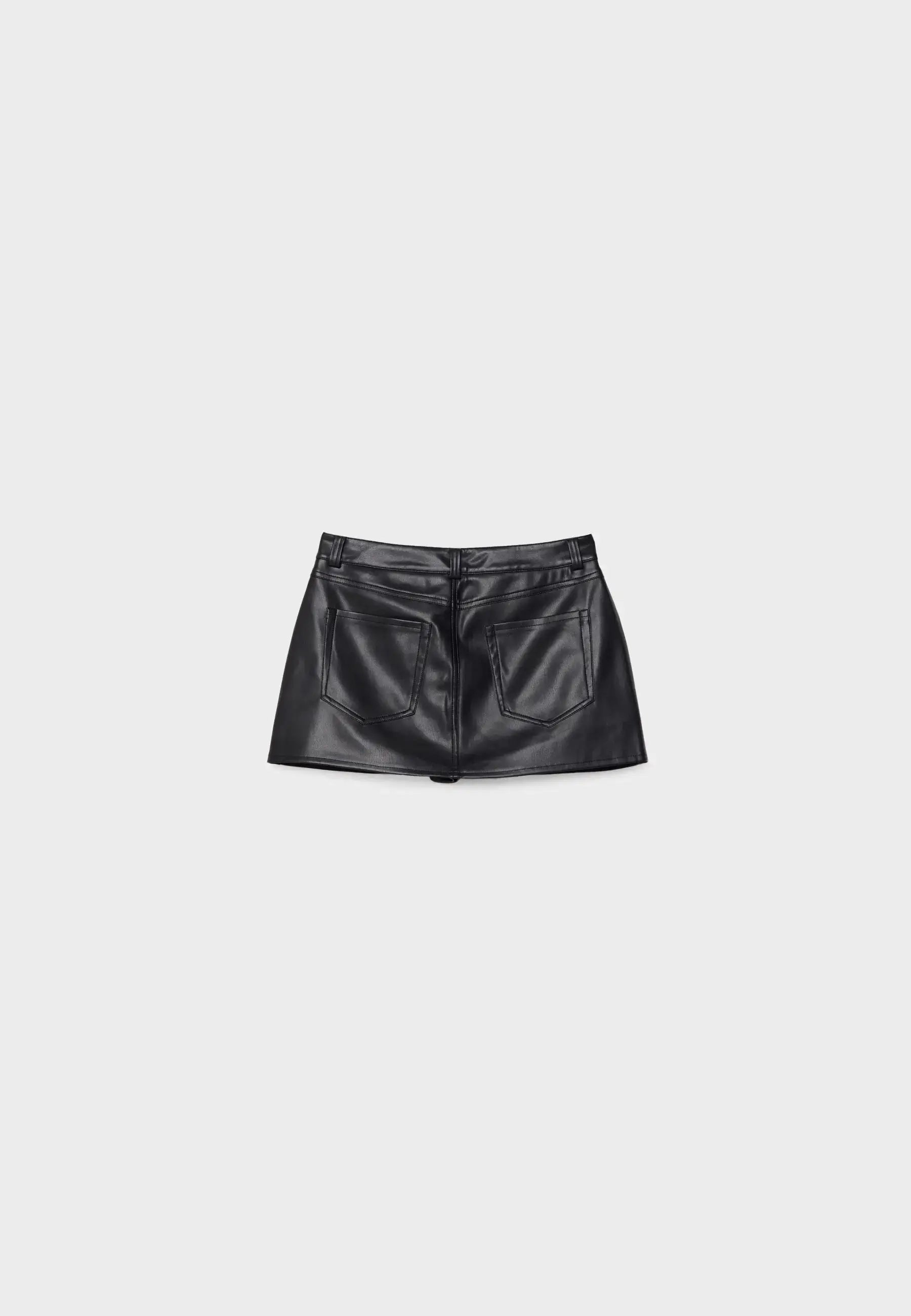 FAUX LEATHER SKORT
