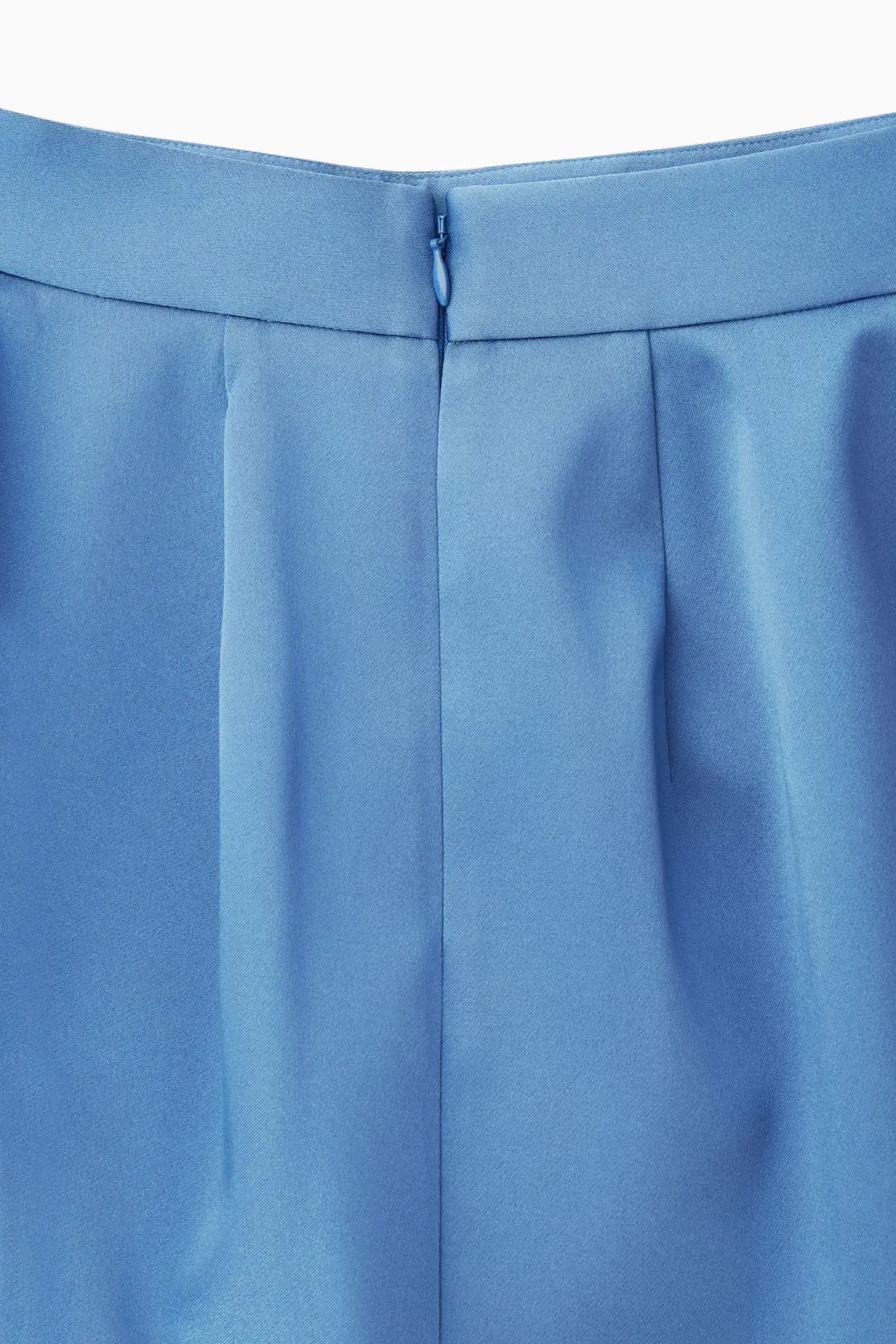 SCULPTED MINI SKIRT